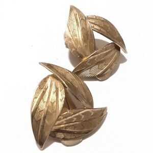 Vintage Bergere Mid Century Three Leaf Gold Tone Clip Earrings